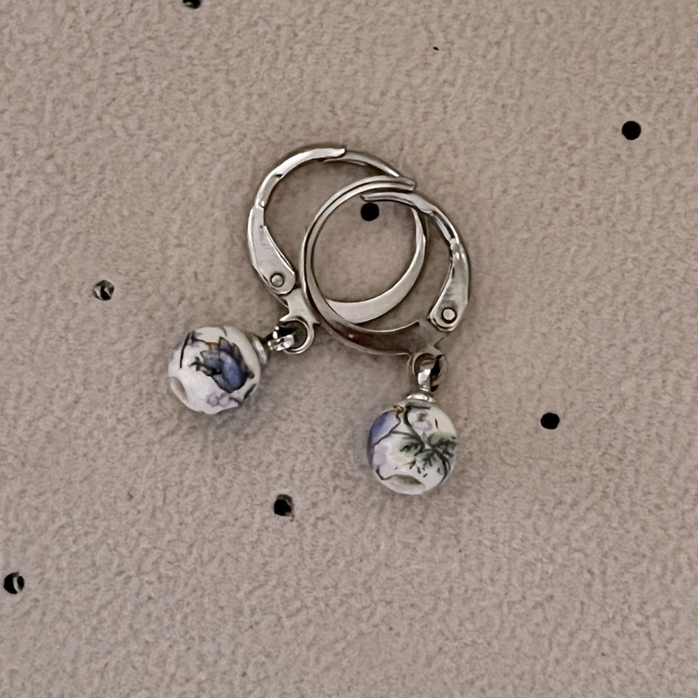 Flower Design Vintage Earrings